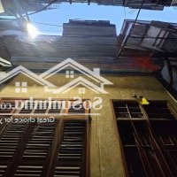 Bán Nhà Riêng Tại Lạc Long Quân, 6,8 Tỷ, 47M2, 3 Phòng Ngủ 4 Vệ Sinh 5 Tầng, Hàng Hiếm Tại Uy Tín