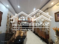 Bán Nhà Đường Láng, Ngõ 1150, Ngay Phố Chùa Láng, Dân Xây, Thoáng Trước Sau, Ô Tô Đỗ Cửa 46M2X5T