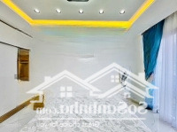 Ngộp - Bán Nhà 4 Tầng, 5 Phòng, Tặng Nội Thất, (4X16M) Huỳnh Văn Bánh, Phú Nhuận Chỉ 11,9 Tỷ Tl