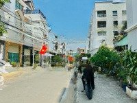 Bán Đất Sổ Thổ Cư Khu Dân Cư Tân Phong 10X20M Lô Vip Giá Bán 7Tỷ Không Thương Lượng. Liên Hệ: 0794290131