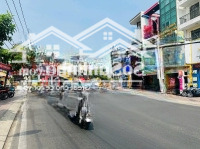 Bán Gấp Nhà 3 Tầng - Mặt Tiền Kinh Doanh Ngay Đại Học Ngân Hàng - 94M2 - 11 Tỷ