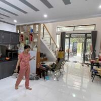 Bán nhà 1 trệt 1 lửng cách cổng chào Vĩnh Cửu 2 phút di chuyển chỉ 1ty7