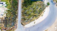 Bán Nền Biệt Thự Góc 2 Mặt Tiền Trần Quý Kiên. Cạnh Sông Sài Gòn,Diện Tích20X42M. Lh Quân 0901380809