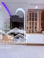 Bán Gấp Nhà Ngộp Đường Nhất Chi Mai, Q.tân Bình. Sổ Riêng, Giá: 3 Tỷ 510 Triệu/ 68M2. Liên Hệ: 0984555724