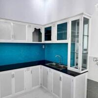 Chính Chủ Bán Nhà Cấp 4 - Gần Chợ Qui Đức - 5x20m2 - Giá 720 Triệu !