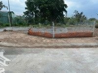 Lô Góc 2 Mặt Tiền Đường Nhựa 14M, Kdc Giáp Tp. Hcm, Sổ Riêng, Thổ Cư 100%-204M2(8,8X24,5) - 8,3 Tỷ
