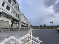 Shophouse Song Hành Lakeview City Cho Thuê 5 Tầng Chỉ 25 Triệu/ Tháng