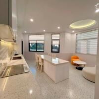 Cho thuê căn hộ 2 ngủ sang, xịn,, mịn tại Vinhomes Marina