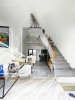 Xoay Tiền Cần Bán Nhà Đường Bến Vân Đồn, Phường 5, Quận 4, Giá Bán 3 Tỷ 530, Diện Tích 62M2
