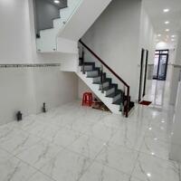 Nhà 4×18,2 đúc 1 lầu hẻm 541 Tỉnh Lộ 10 (thông ra Vành Đai Trong khu Tên Lửa)