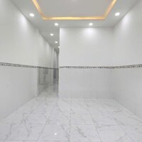 Nhà 4×18,2 đúc 1 lầu hẻm 541 Tỉnh Lộ 10 (thông ra Vành Đai Trong khu Tên Lửa)