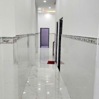 Nhà 4×18,2 đúc 1 lầu hẻm 541 Tỉnh Lộ 10 (thông ra Vành Đai Trong khu Tên Lửa)