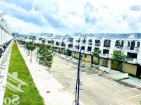 Bán Biệt Thự Đẹp Xuất Sắc Tại Thăng Long Central City, 3,4 Tỷ, 100M2