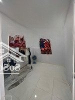 Nhà Đẹphẽm Xe Hơi28M2 2 Lầu Lạc Long Quân Tân Bình 3.4 Tỷ