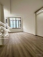 Chính Chủ Cho Thuê Nhà Âu Dương Lân Làm Chdv 4X23 3L 6 Phòng Ngủ 6 Vệ Sinhnhà Mới 16, 2 Triệu Vip Liên Hệ: 0901 970 599 Ngâ