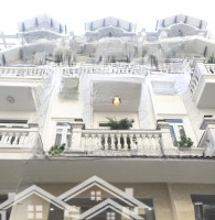Bán Nhà Đẹp 3 Tầng 52M2Hẽm Xe Hơi6M Đ. Lạc Long Quân, P. 9, Q. Tân Bình, Giá Bán 10.8 Tỷ Tl