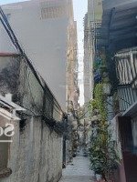 Chính Chủ Bán Nhà .Kim Hoàng Vân Canh . Diện Tích: . 31 M2 * 5 Tầng . Mt. 4.5 M . Ô Tô Cách 20 M . Giá .5.2