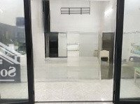 Cần Cho Thuê Nhà Mới Full Nội Thất,Máy Giặt, Máy Lạnh, Tủ Lạnh...5X18M