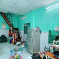 Nhà rộng ở liền, Phạm Văn Bạch gần Trường Chinh, 2.5 tỷ