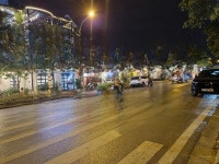 Bán Đất Phố Trạm, Đàm Quang Trung, 60M2, Giá Bán 13.2 Tỷ, Ô Tô Vào, Cách Nhà Ra Ô Tô Tránh, Ở Tuyệt Vời