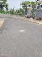 Bán Gấp Lô Đất 5X18M, Full Thổ Cư Sổ Hồngmặt Tiềnđường 15M Gần Ngay Chợ Đức Hoà, Long An