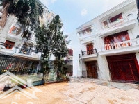 Biệt Thự 4 Tầng Lô Góc Đẳng Cấp-25Mx17M-Thang Máy Lớn-Khu Vip Nhất P15 Tân Bình