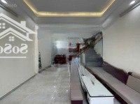 Cho Thuê Nhà 5 P.ngủ Full Đồ Phố Văn Cao, Diện Tích: 60M2 X 4 Tầng.
