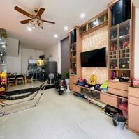 Hàng hiếm nhà 1/. Huỳnh Tấn Phát - thị trấn Nhà Bè - Nhà bè. DT: 54m2/1ty5. Sổ riêng, HXH 8m