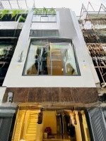 Nhà Đẹp Mặt Tiền Huỳnh Văn Bánh.diện Tích80M2, Giáp Quận 3. Shr