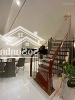 Chủ Cần Bán Gấp.cầu Giấy. Nhà Mới 40M2,4 Tầng, 4 Ngủ, Full Nội Thất 50M Ra Phố - Giá Bán 9.8 Tỷ (Tl)