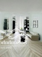 1 Phòng Ngủ Ban Công Gần Etown Cộng Hòa Chỉ Tính Điện, Dịch Vụ Dọn Phòng Hằng Tuần