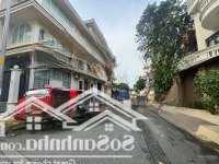 Rất Gấp! Giảm Còn 32 Tỷ! Ngang 7.1M (115M2) Biệt Thự Hồ Văn Huê, Phú Nhuận, Hầm+5 Tầng 0902323354