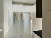 Chuyển Nhượng Căn Hộ Đắc Địa Bình Dương - Chung Cư Opal Skyline - 73.10M2 - Giá Chỉ 2 Tỷ 377