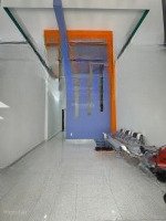 Nhà Đẹp Gần Ql50 Sau Lưng Ubnd Thị Trấn Cần Giuộc.diện Tích4M X 18M = 71M2 Shr Đất Đô Thị. Giá Bán 1 Tỷ 650