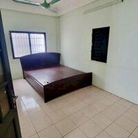 Bán đất TẶNG nhà 4 tầng, Lạc Long Quân thông Trích Sài, Tây Hồ. Diện tích 58m². Giá 12.68tỷ.
