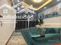 Cho Thuê Nhà Ngách 24 Ngõ 221 Tôn Đức Thắng Đống Đa 50M,7T, Công Trình Khép Kín,Làm Chdv Giá 15 Triệu