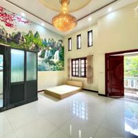 Cho thuê phong bancol tại tạ quang bửu quận 8