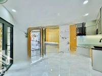 Mặt Tiền. 2 Tầng. Oto Để Nhà. Ngang Khủng 8M. 30M Ra Huỳnh Văn Bánh. Nhỉnh 5Tỷ