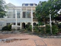 Cho Thuê Biệt Thự Chateau Phú Mỹ Hưng Khu Compound Cao Cấp Nhà Đẹp
