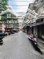 Phố Trung Kính- Vỉa Hè Kinh Doanh - Ô Tô Tránh- 40M*6 Tầng- Dân Xây Chắc Chắn-Full Nội Thất