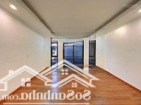 Bán Nhà Cầu Giấy, Nhà Mới, Thang Máy Ngõ 155, 40M2 6 Tầng, Mặt Tiền 4.3M. Cách Ô Tô 50M, 10,8 Tỷ