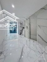 Siêu Phẩm Minh Khai - Xây Mới Hiện Đại-Oto Tránh - 6 Tầng Thang Máy - Sân Vườn Bể Bơi - 0384561399