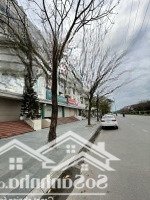 Bán Shophouse Đẹp Xuất Sắc Tại Thành Phố Giao Lưu, Giá Thỏa Thuận, 128M2