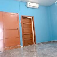 Cho Thuê Nhà 3 Tầng Hẻm Đinh Tiên Hoàng Cách Biển 500m, 64m2, ngang 4,2m, 4PN, Giá 13Tr/ Tháng