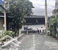 Giảm 300 Triệu, Bán Nhà 200M2, Gần Ql13, Dòng Tiền 30 Triệu/Th, Ngay Coopmart Bình Triệu, Giá Chỉ 13,6 Tỷ