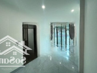 Chính Chủ Bán Nhà Phố Trạm, Dân Xây 45M2, 7 Tầng 3 Mặt Thoáng, Gara, Thang Máy, Ngõ Thông, Cực Hiếm