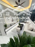 Bán Nhà Riêng Tại Phố Khâm Thiên, Đống Đa, Hà Nội, Nhỉnh 6 Tỷ, 34M2 Đẹp, Nhiều Tiện Ích