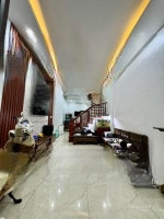 Bán Nhà Riêng 40M2 Giá Cực Chất Đẹp Tại Cầu Giấy, Hà Nội