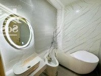 Kẹt Vốn Bán Nhà Tân Cảng, Bình Thạnh -Giá: 3.98Tỷ/ 68,9M2 (5,6X12,3M). Sổ Sạch