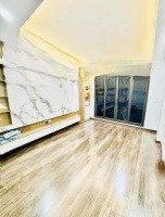 Mặt Ngõ Kinh Doanh Ngày Đêm Trung Tâm Quận Cầu Giấy Nhà Mới Về Ở Ngay Thiết Kế Thông Sàn.